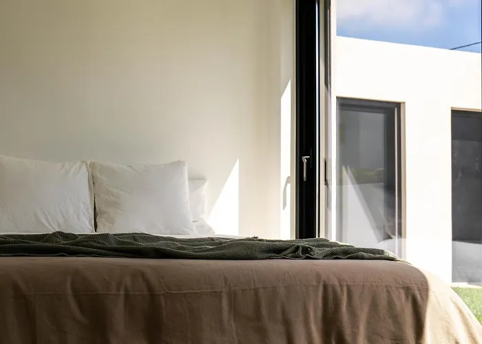 Ocean View Pool Family & Surf In Ericeira Ribamar (Torres Vedras)